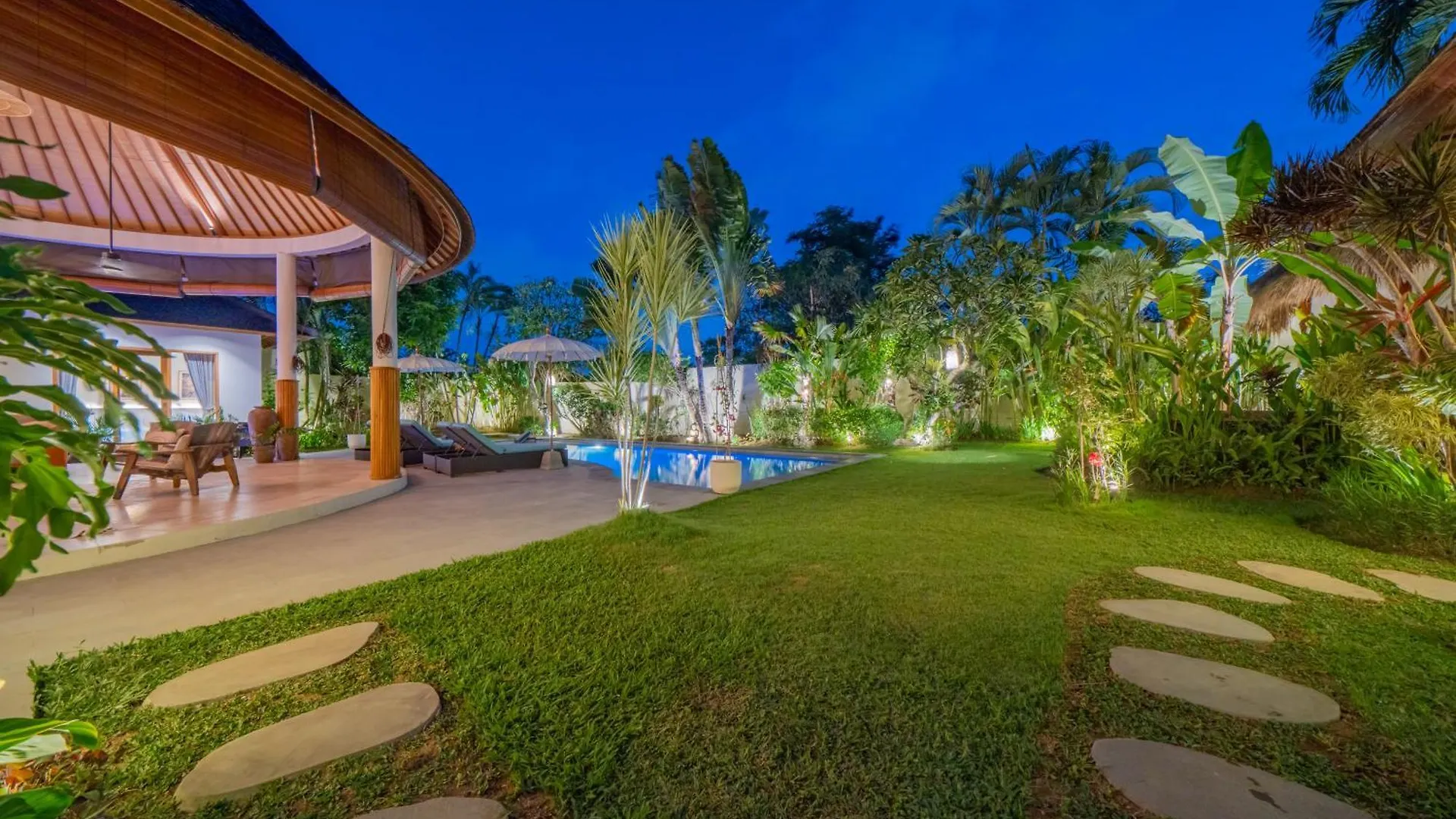Villa Lea Luxury Oasis In Seminyak Umalas With Private Pool 4Br
