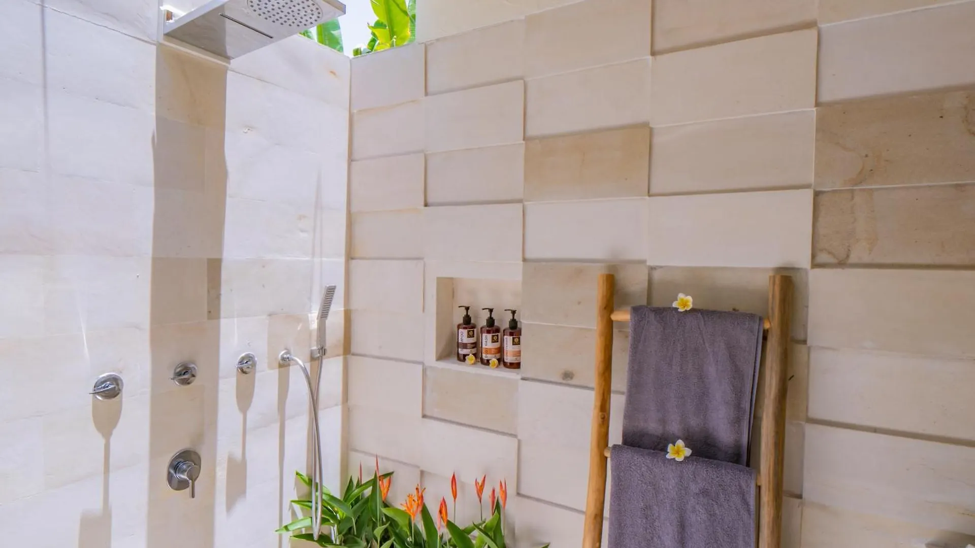 Villa Lea Luxury Oasis In Seminyak Umalas With Private Pool 4Br