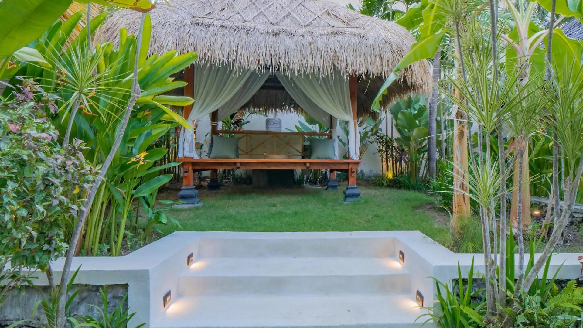 Villa Lea Luxury Oasis In Seminyak Umalas With Private Pool 4Br  Seminyak (Bali)