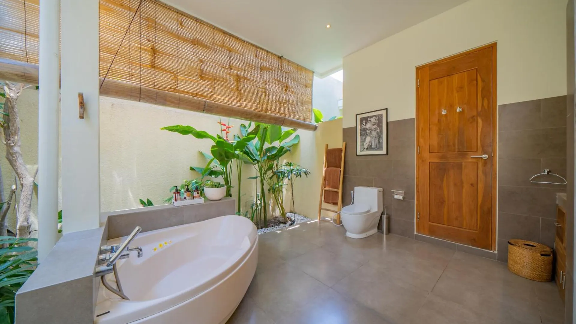 Villa Lea Luxury Oasis In Seminyak Umalas With Private Pool 4Br