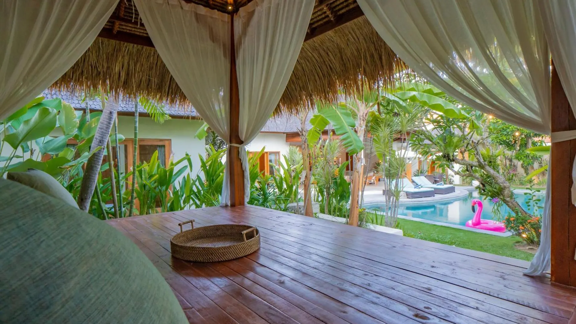 Villa Lea Luxury Oasis In Seminyak Umalas With Private Pool 4Br 0*, Seminyak (Bali) Indonesia