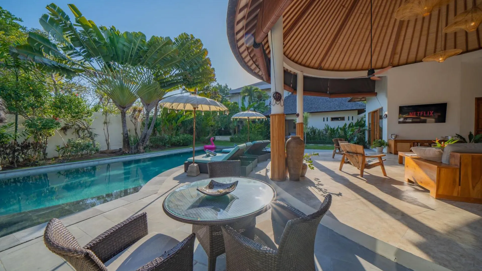 Villa Lea Luxury Oasis In Seminyak Umalas With Private Pool 4Br Indonesia